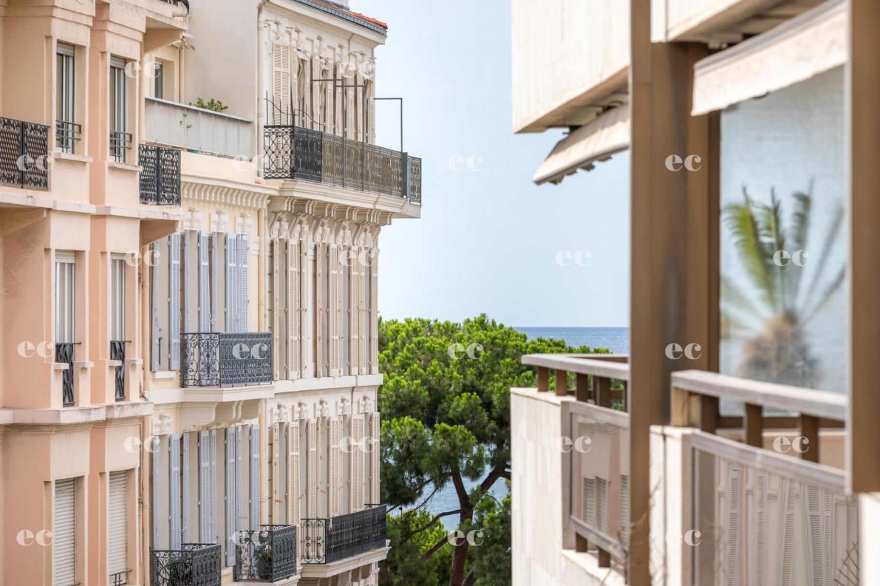 Agence Aici - Appartements Gray D'Albion Канны Экстерьер фото