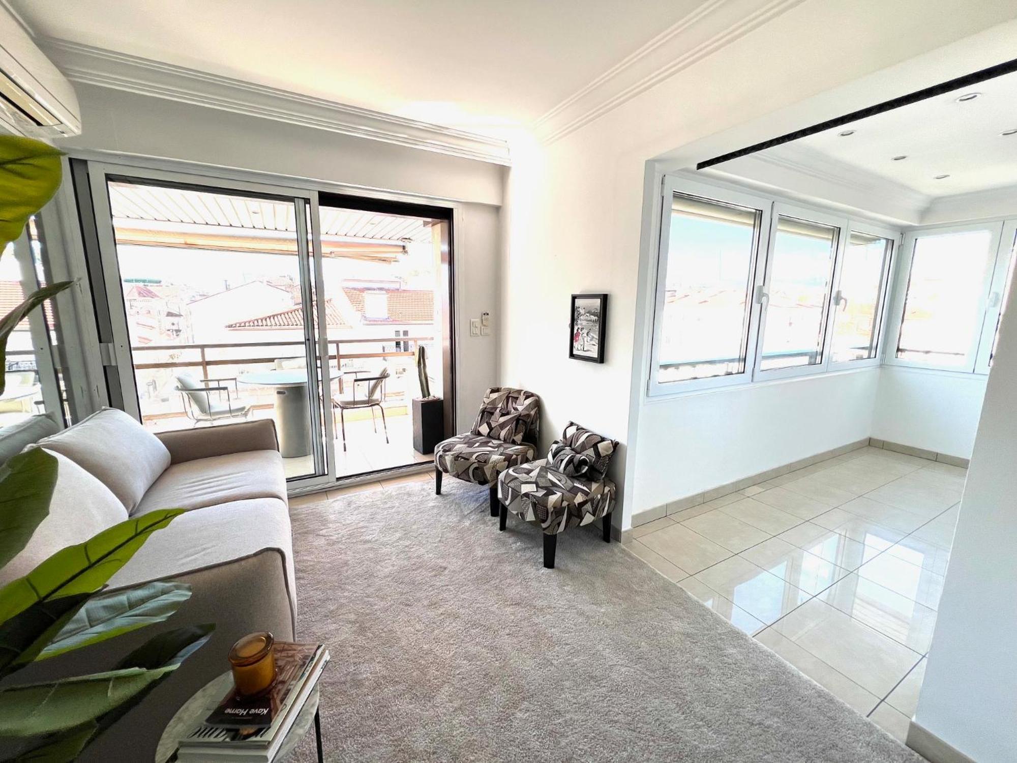 Agence Aici - Appartements Gray D'Albion Канны Экстерьер фото
